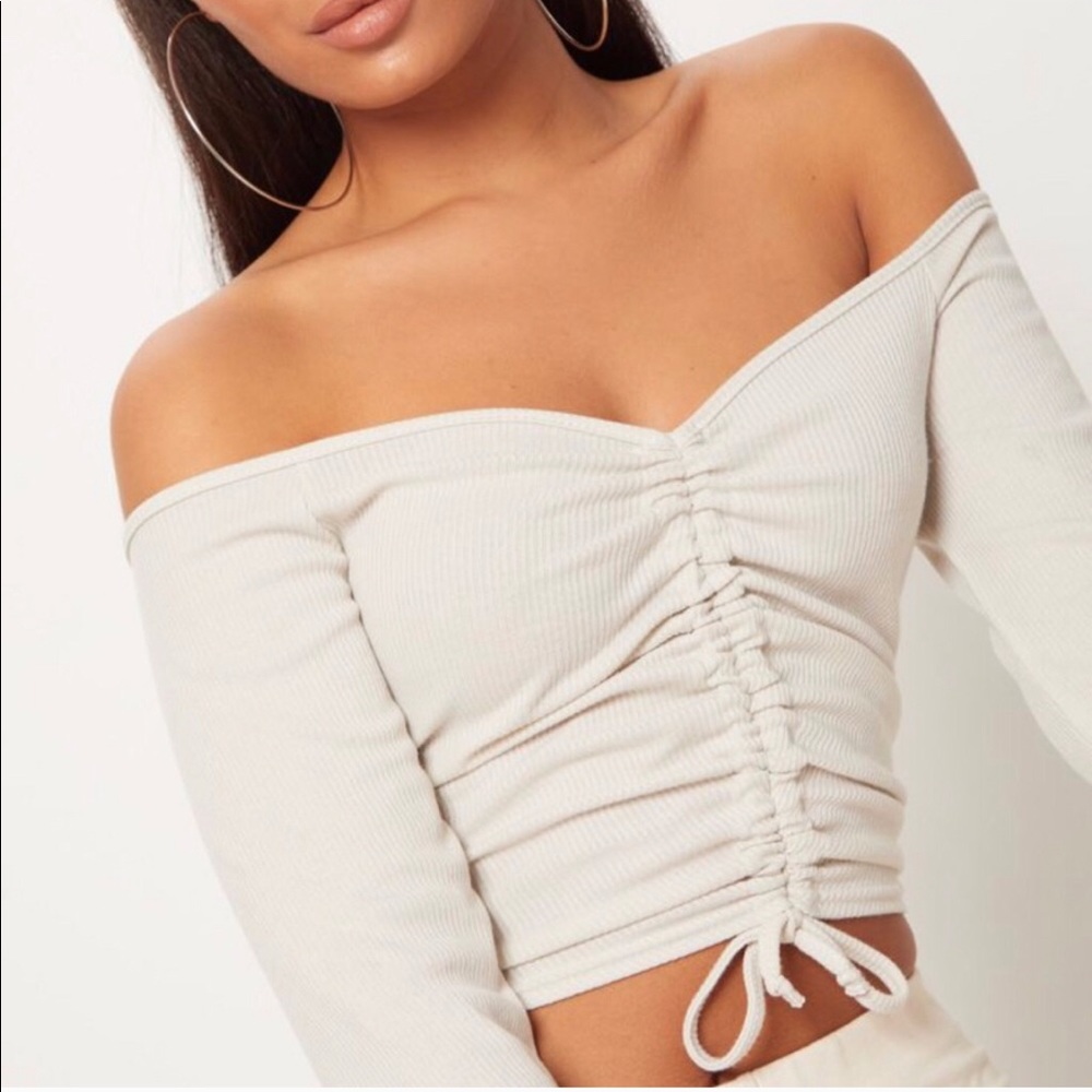 🆕Off the shoulder crop top